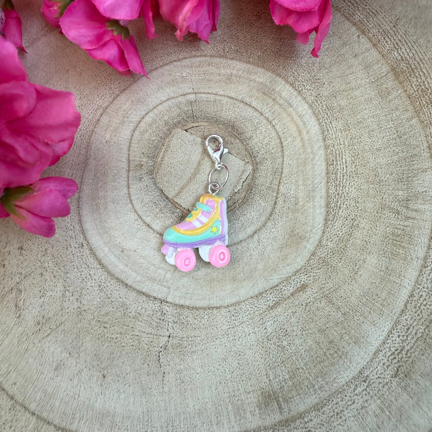 Charm Rollschuhe