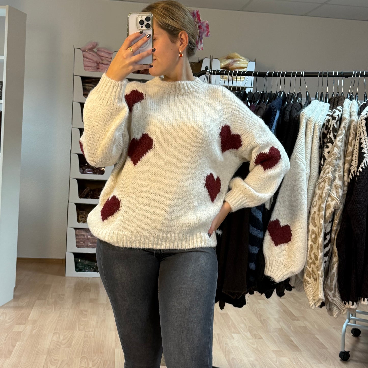 Pullover Herzen / BeigeRot