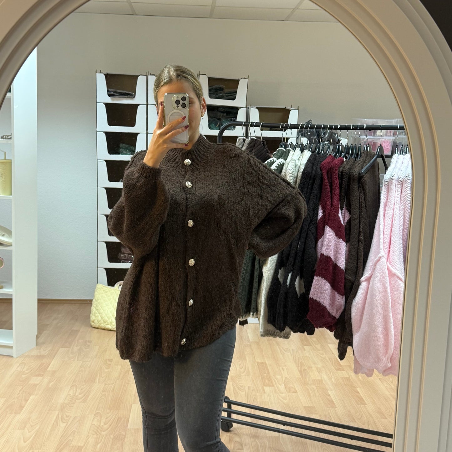 Strickjacke / Dunkelbraun