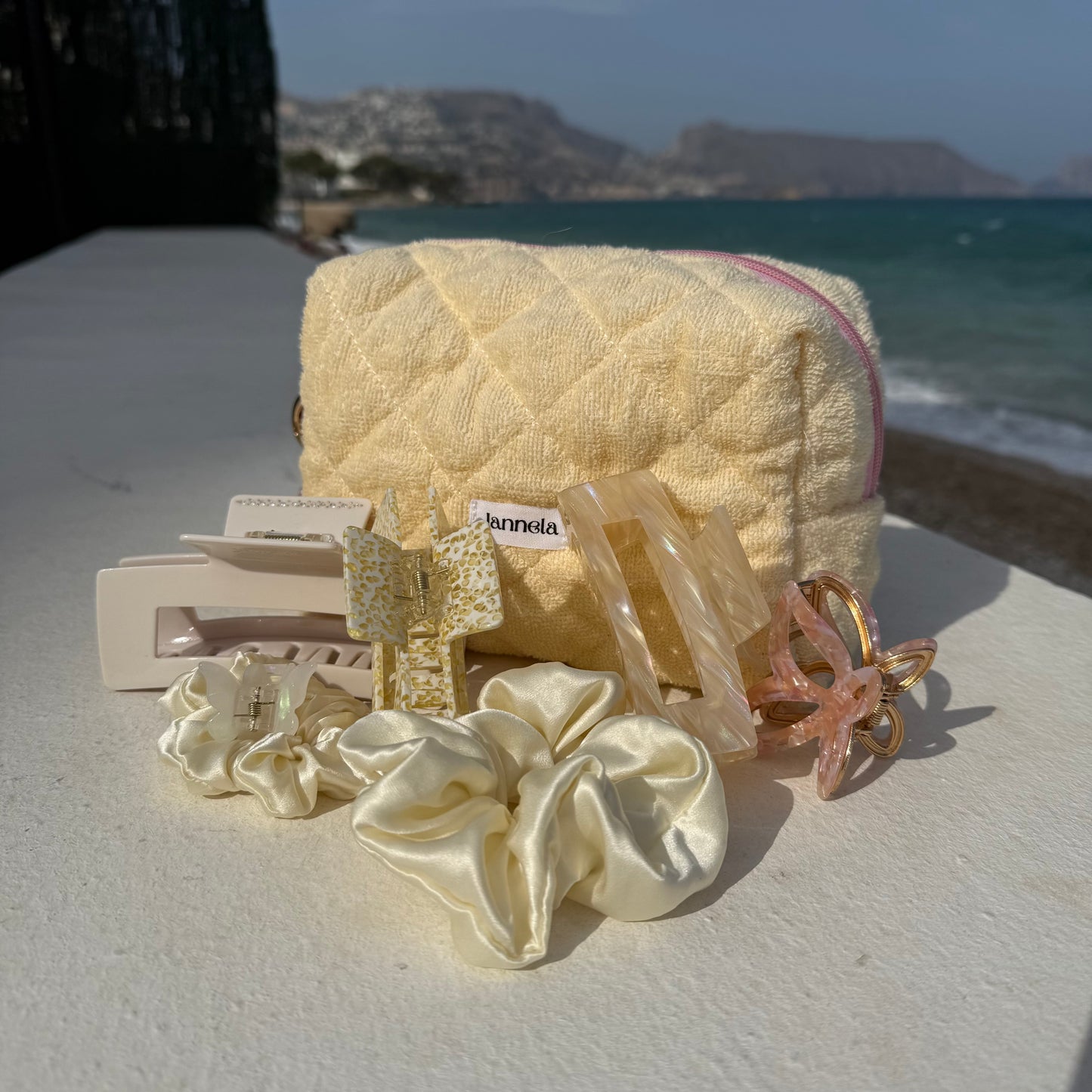 Kosmetiktasche Bubble / ButterYellow L