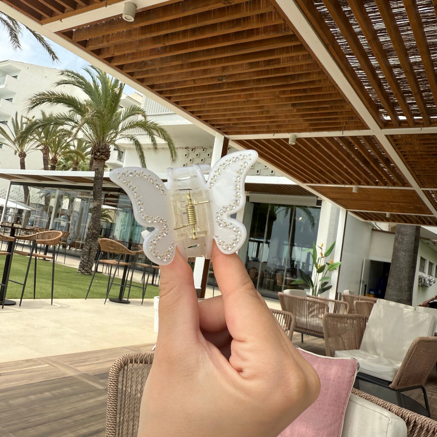 Butterfly Clip / WhiteDiamond