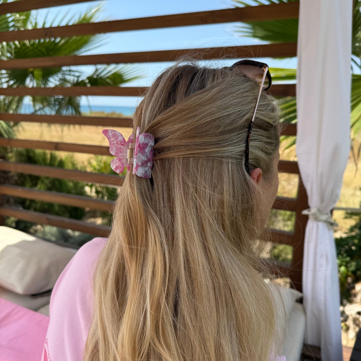Butterfly Clip / Rosella
