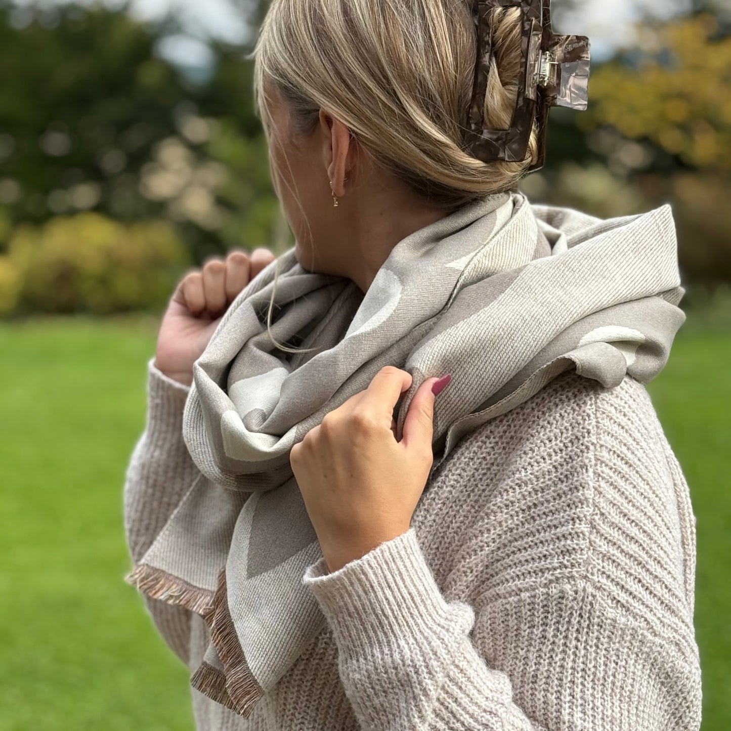 Soft Schal / Flower Creme