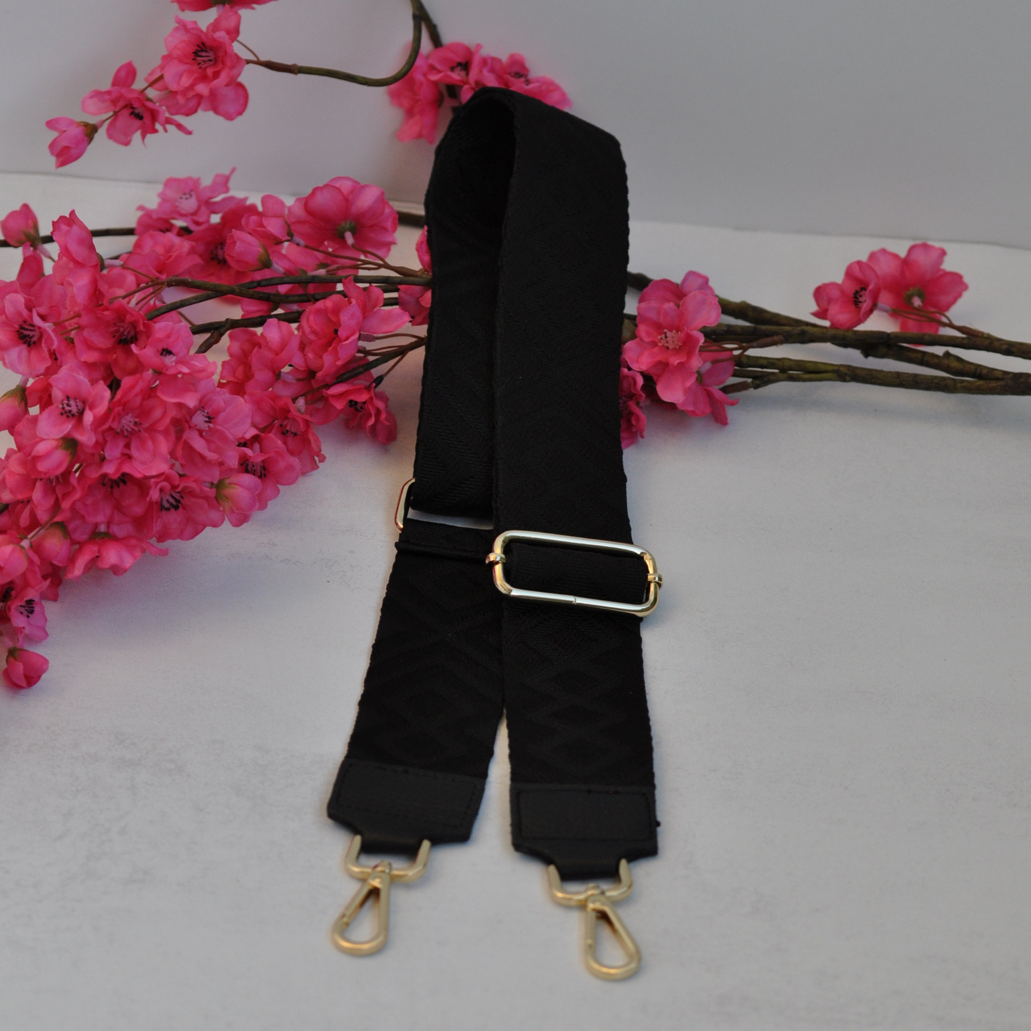 Shoulder Strap / Schwarz-Gold