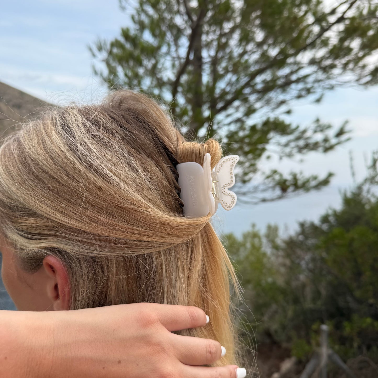 Butterfly Clip / WhiteDiamond