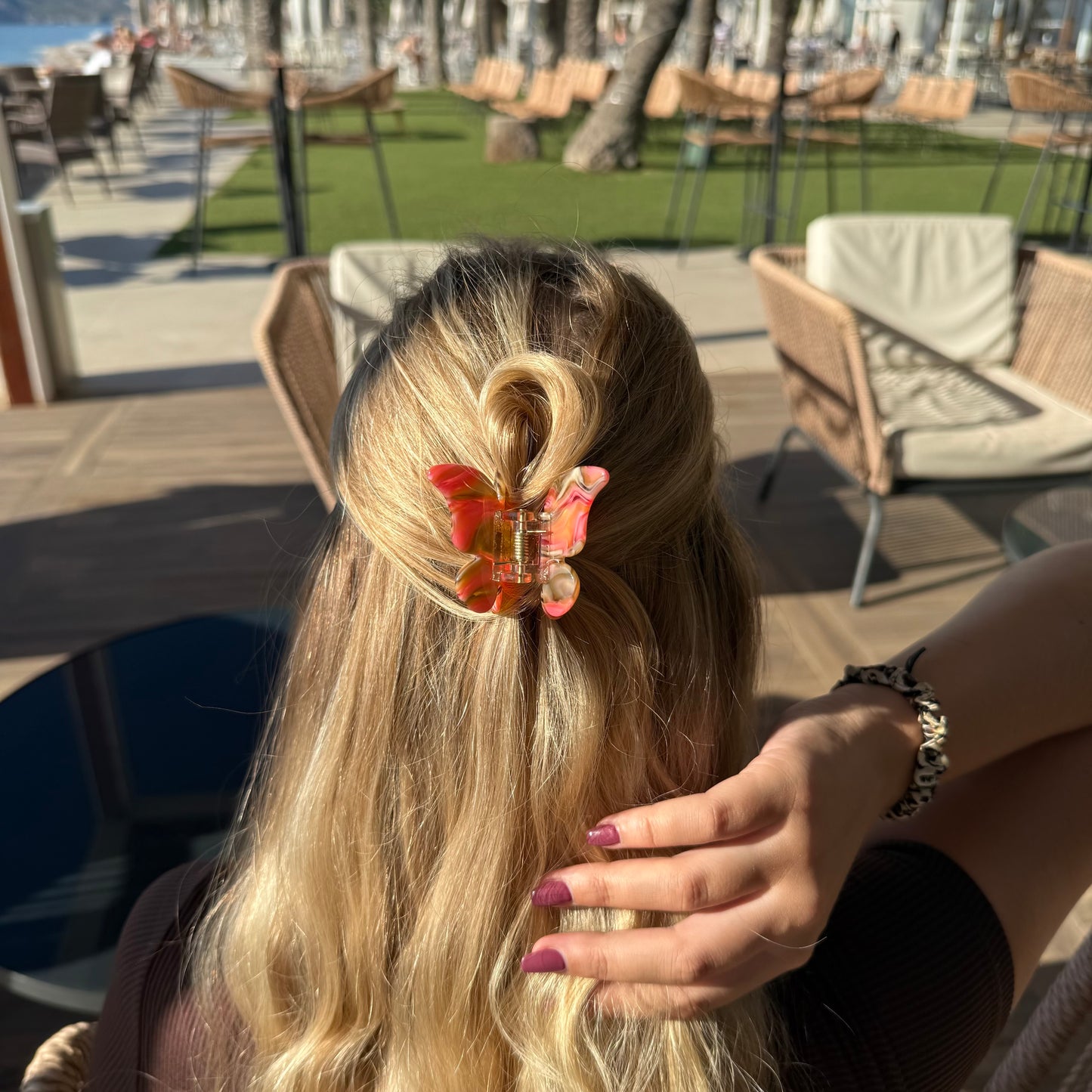 Butterfly Clip / Fire