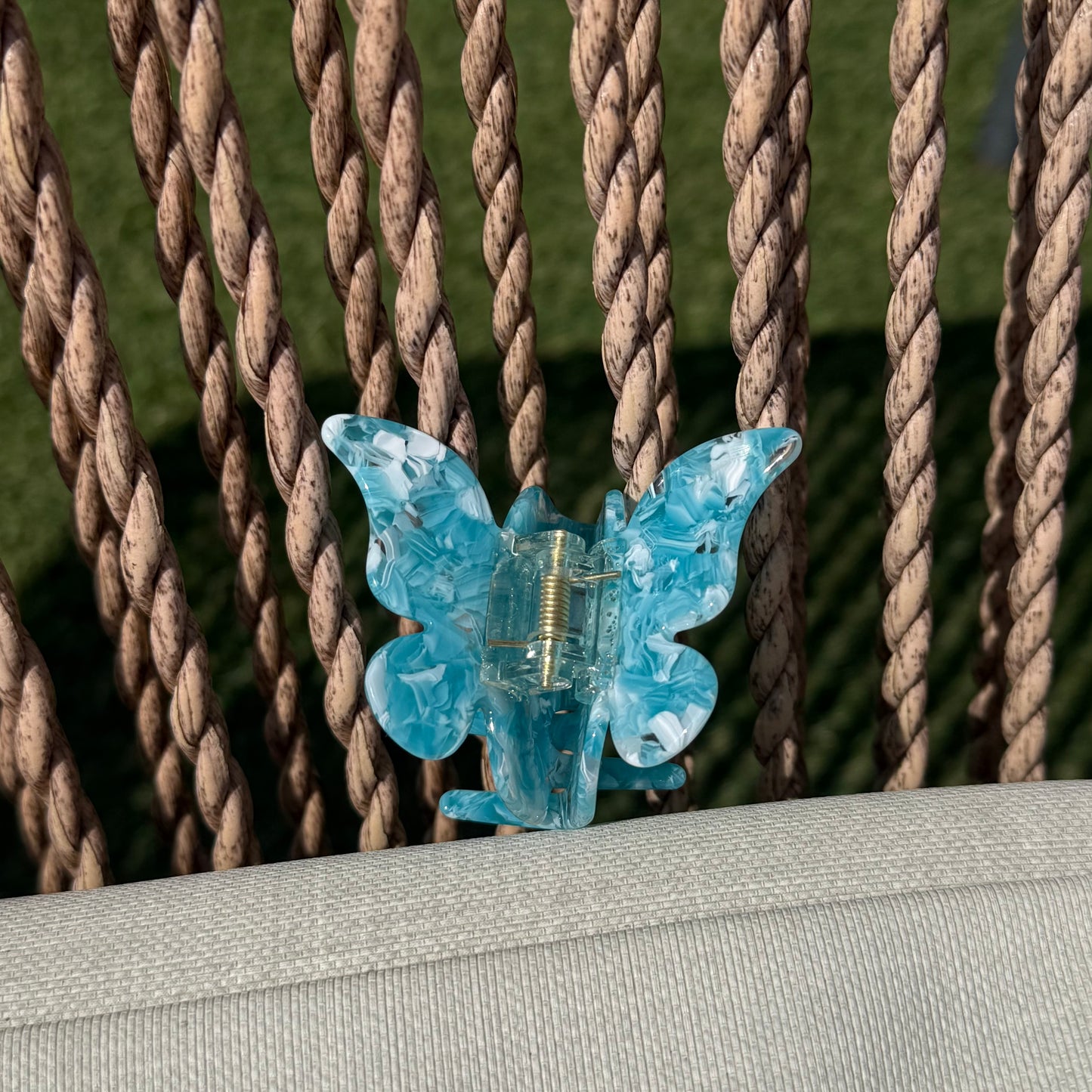 Butterfly Clip / Oceano