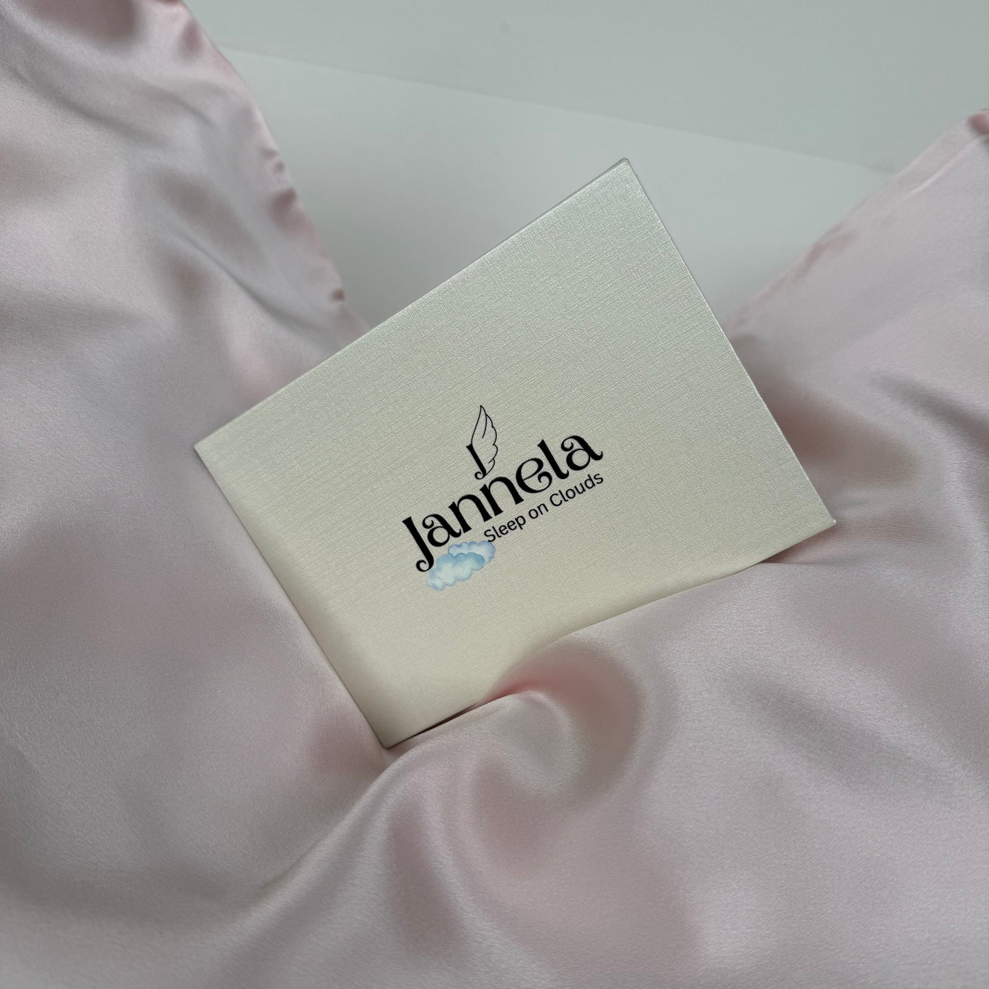 Kissenbezug aus Seide / Rosa