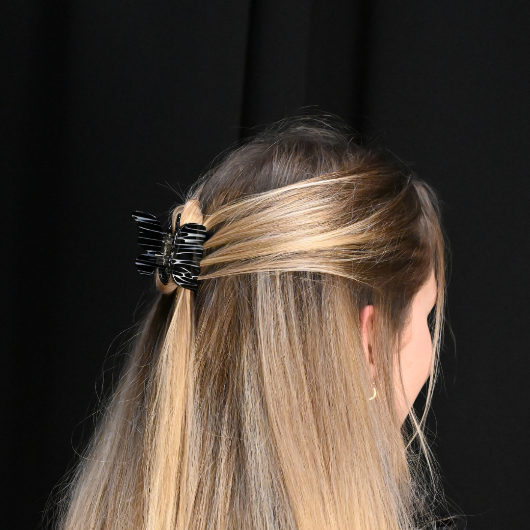 Butterfly Clip / MidnightGloss