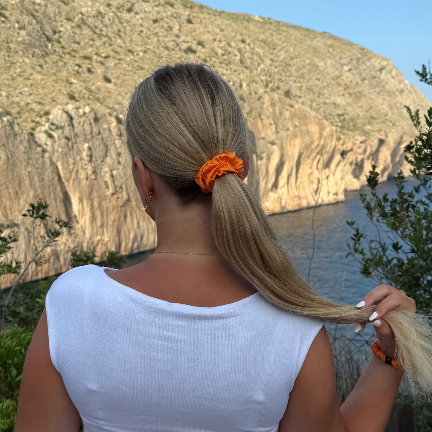 Silk Scrunchie / Orange