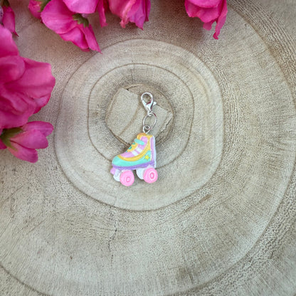 Charm Rollschuhe