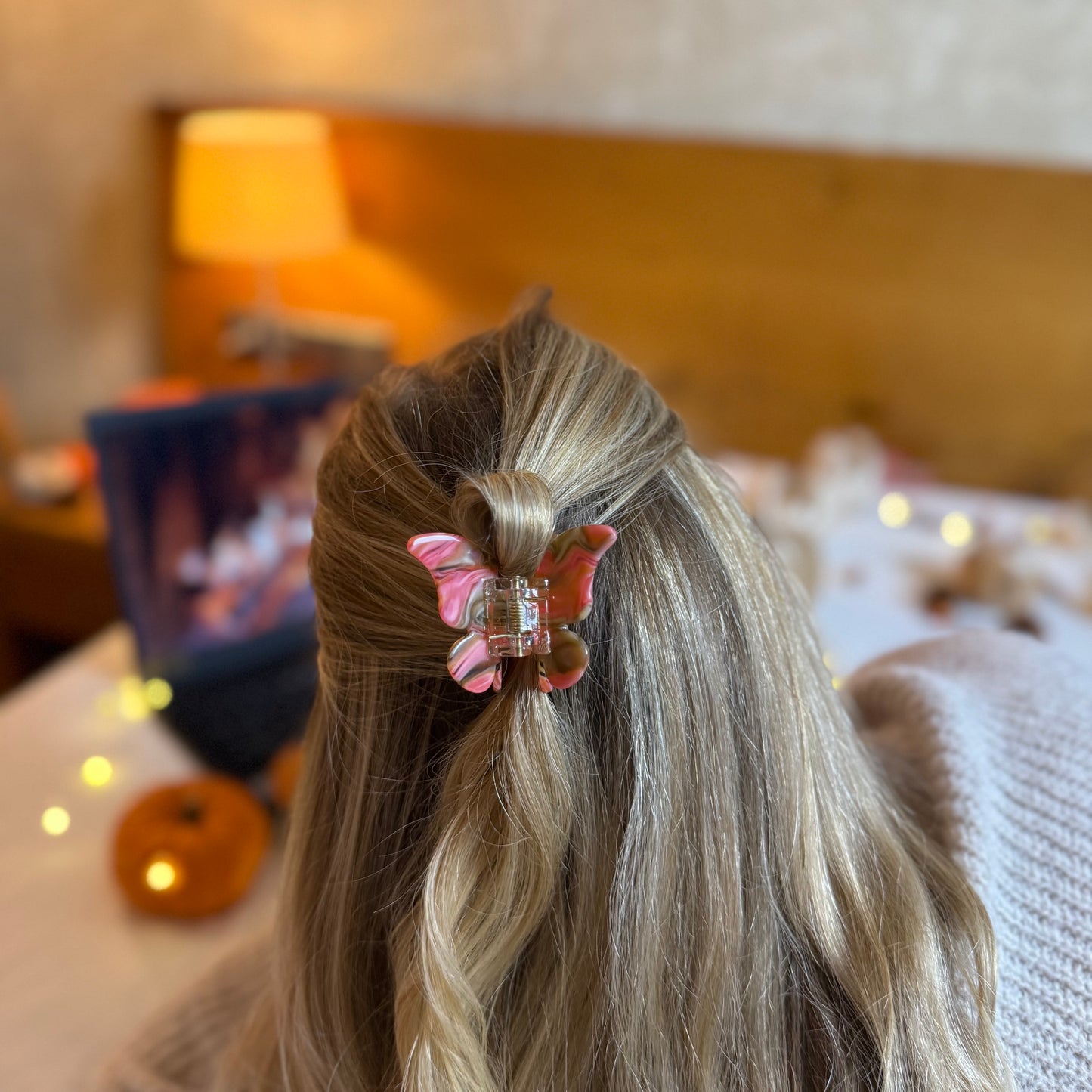 Butterfly Clip / Fire