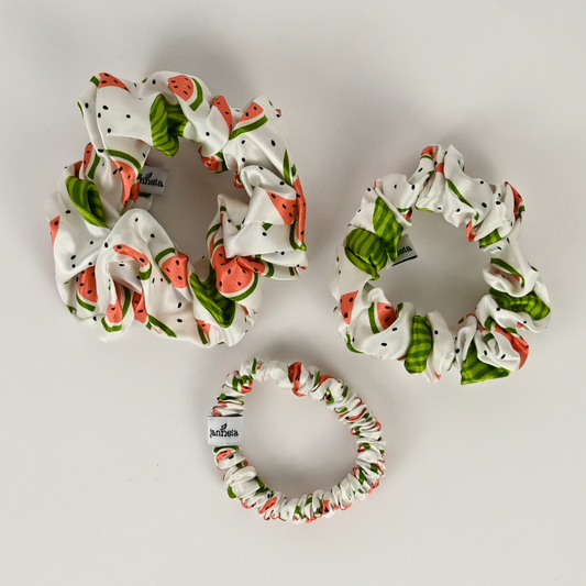 Silk Scrunchie / WhiteWatermelon
