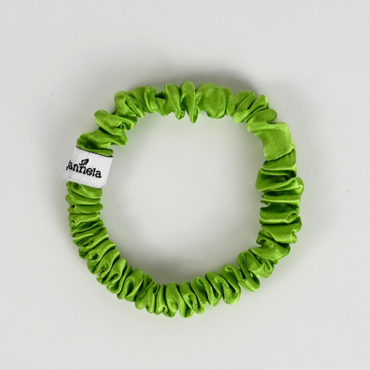 Silk Scrunchie / Lime