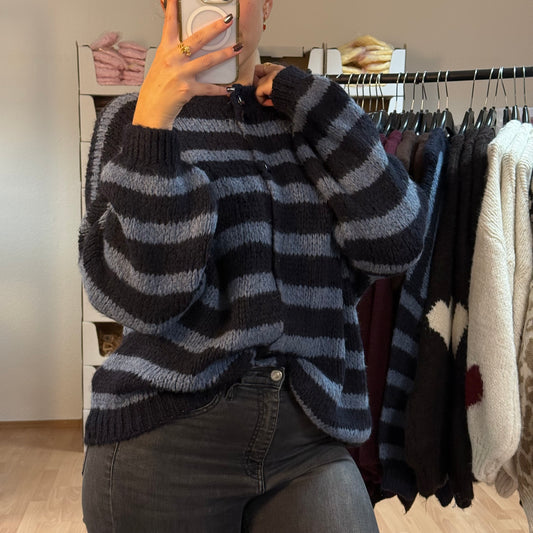 Strickjacke / DunkelblauHellblau gestreift Herzen