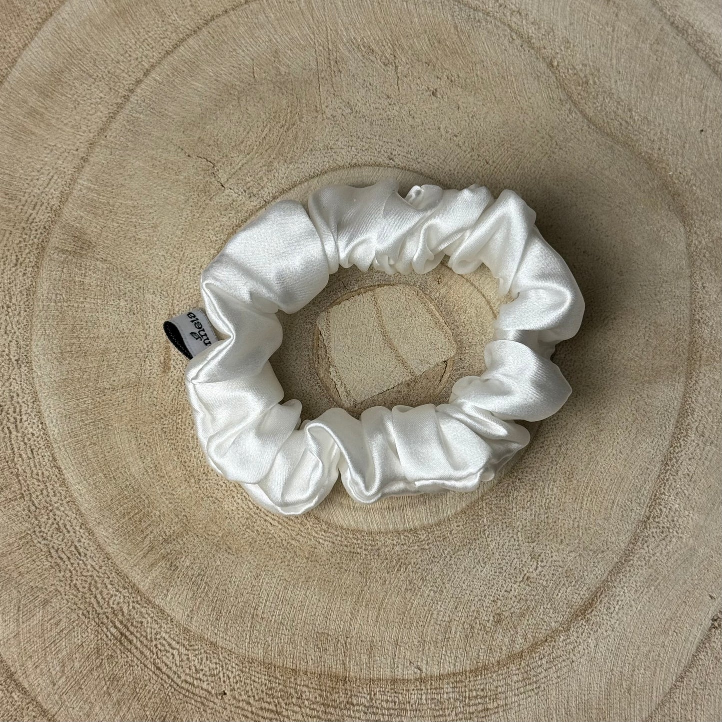 Silk Scrunchie / Alpina