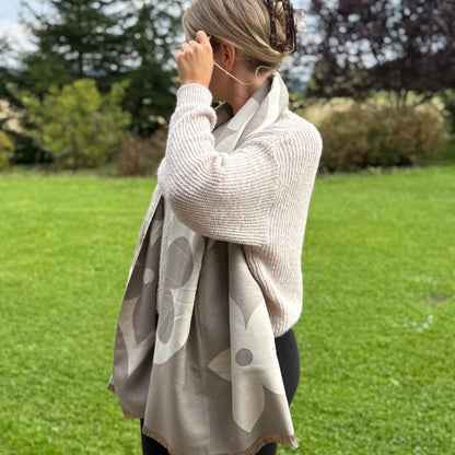 Soft Schal / Flower Creme
