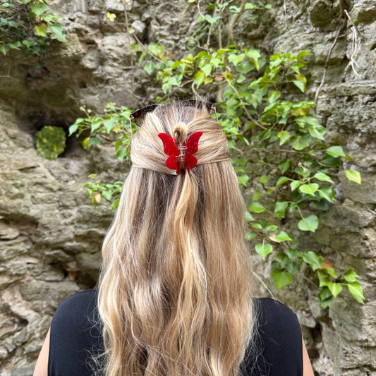 Butterfly Clip / Cherry
