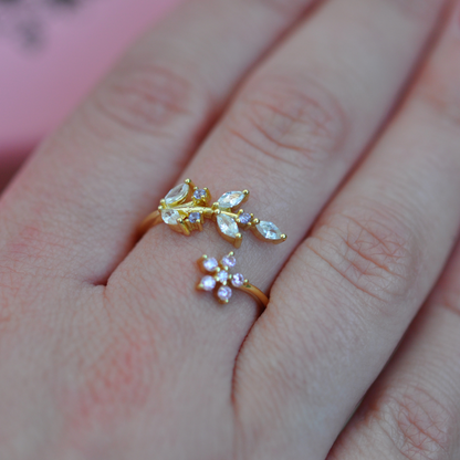 Ring / Flora Gold