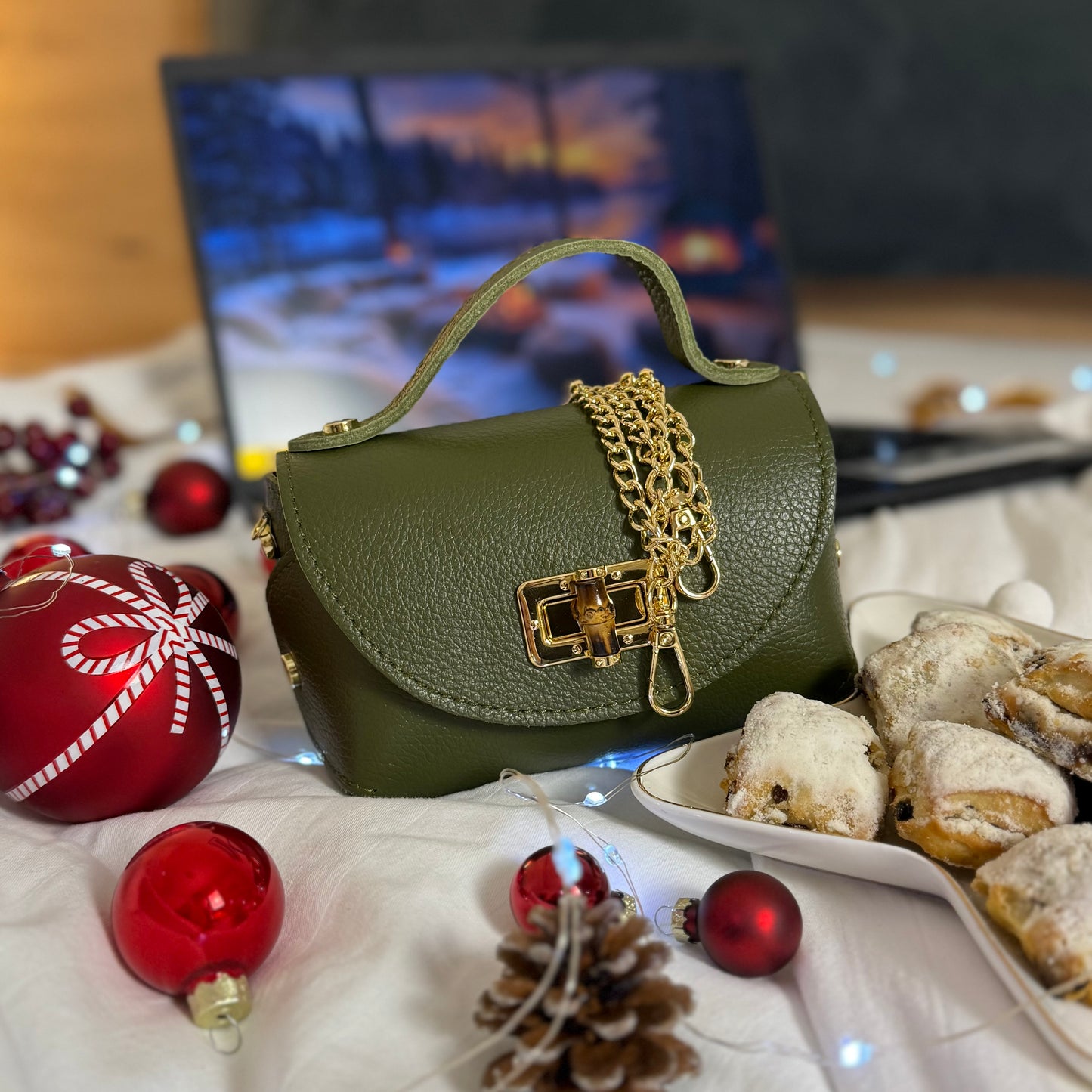 Cira Tasche / Dunkelgrün Leder