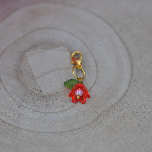 Charm Blume Rot