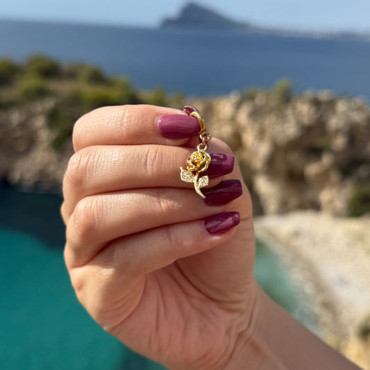 Charm / Rose (Schmuck)