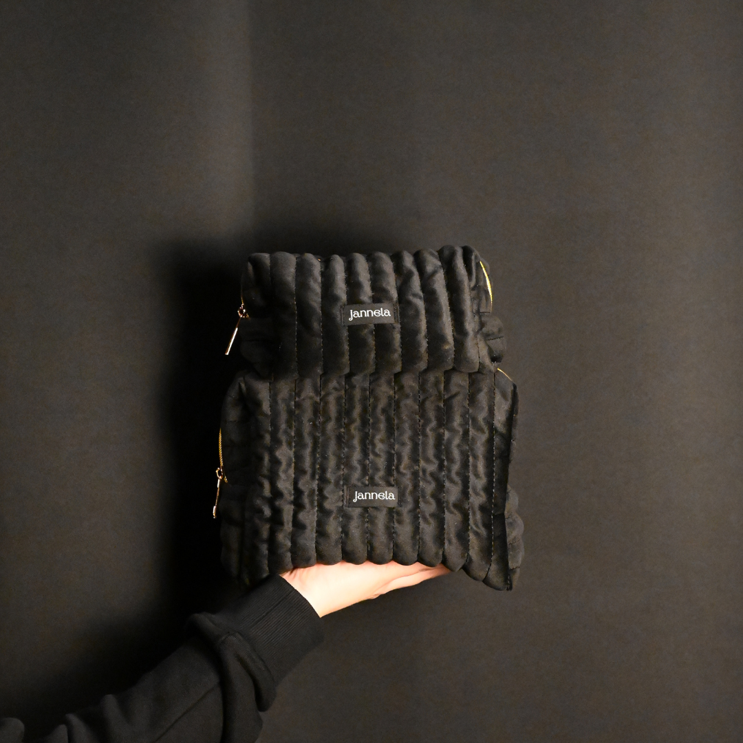 Kosmetiktasche / GoldenBlack M