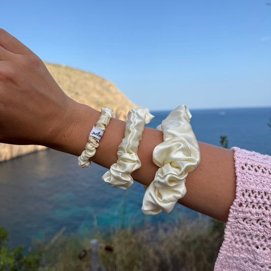 Silk Scrunchie / Lemon